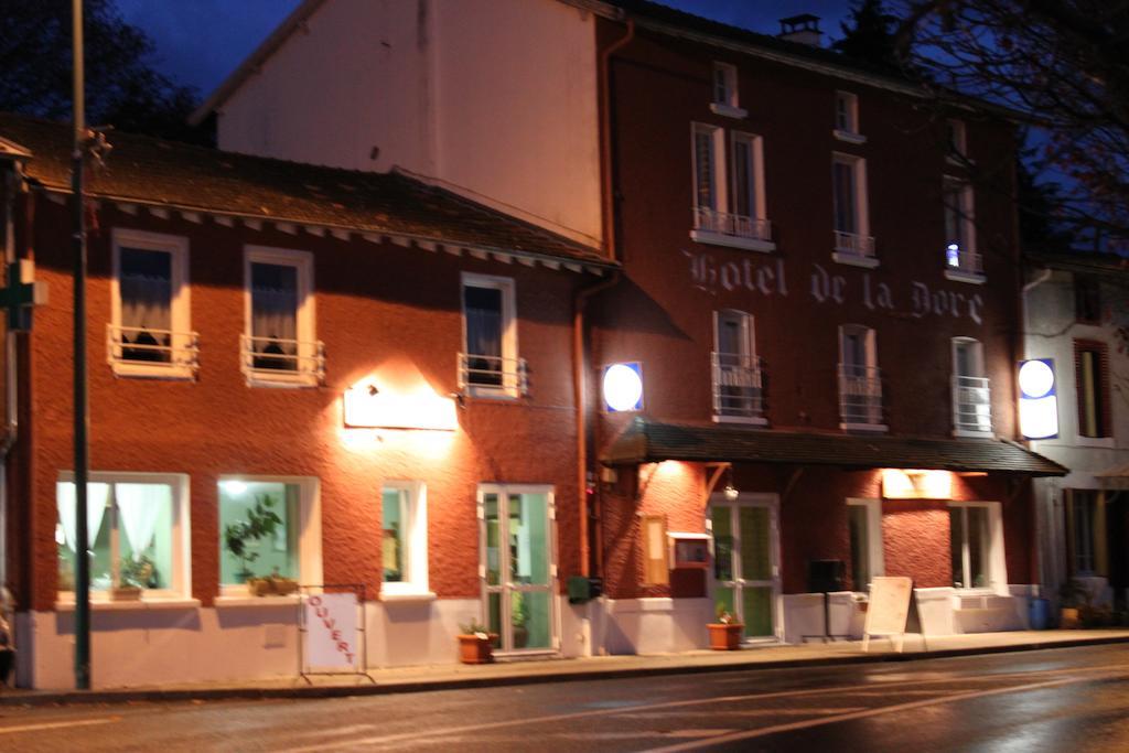 Logis Hotel Restaurant De La Dore Vertolaye Exterior photo